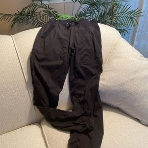 LuluLemon Align activewear Size 4